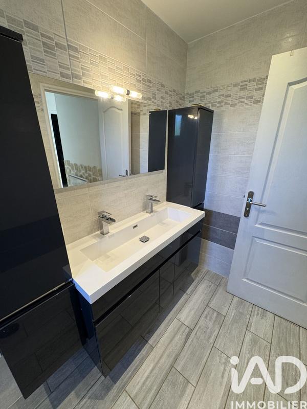 Maison - 153 m² - 7 pièces