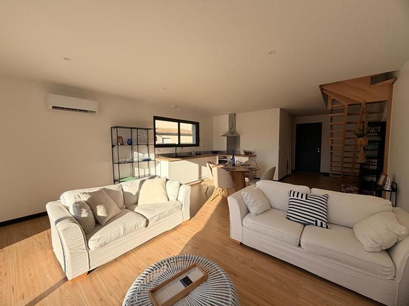 Maison - 80 m² - 4 pièces