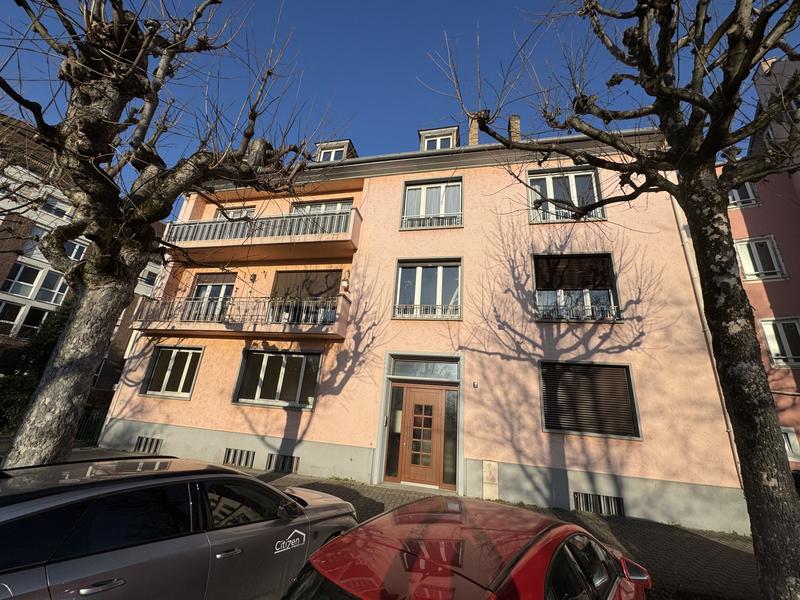 Appartement - 85 m² - 3 pièces