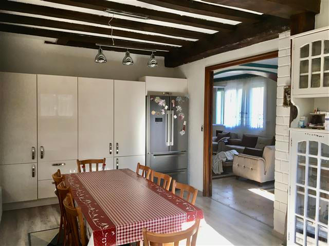 Maison - 170 m² - 6 pièces