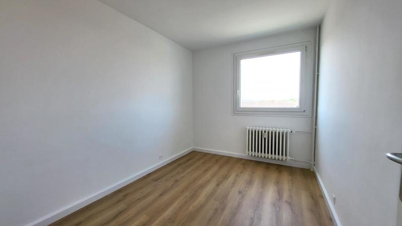 Appartement - 70 m² - 4 pièces