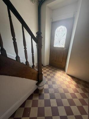 Maison - 163 m² - 9 pièces