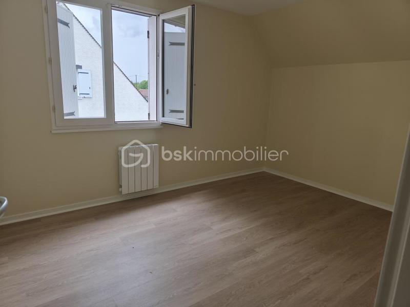 Maison - 97 m² - 4 pièces