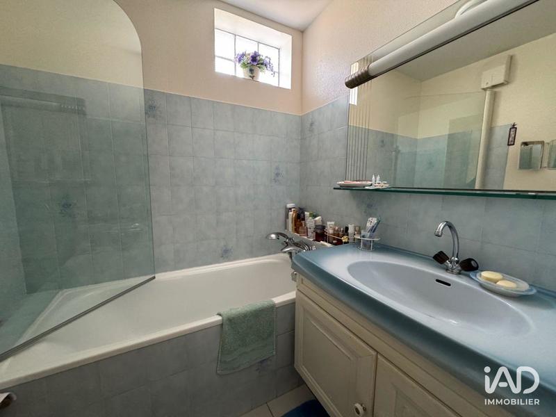 Appartement - 90 m² - 3 pièces