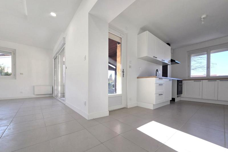 Maison - 111 m² - 4 pièces