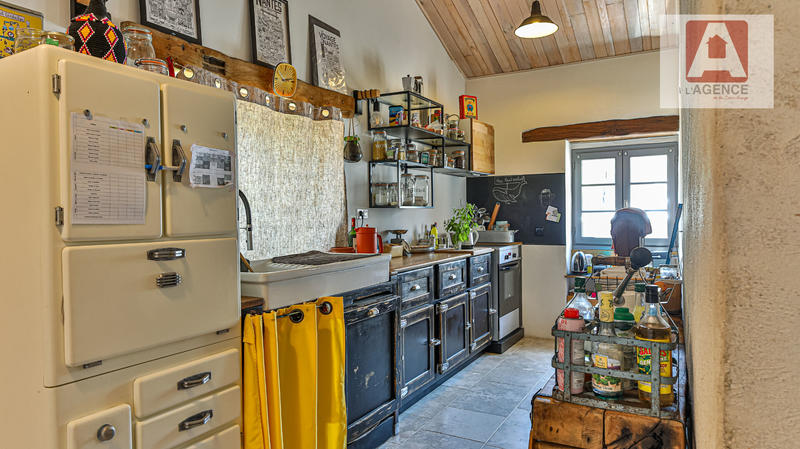 Maison - 173 m² - 6 pièces