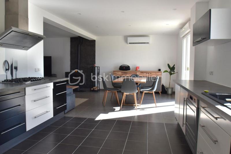 Pavillon - 158 m² - 7 pièces