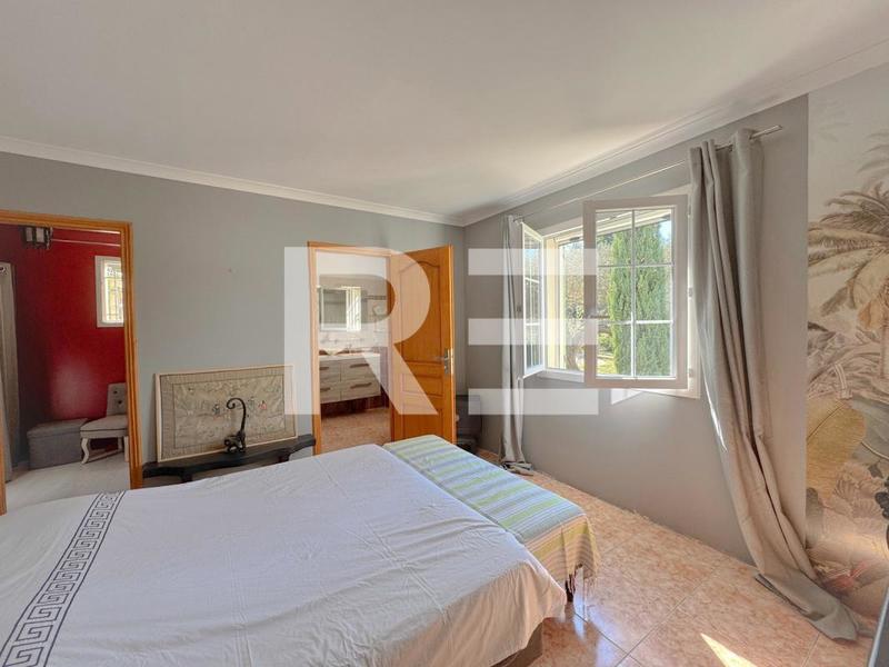 Villa - 154 m² - 4 pièces