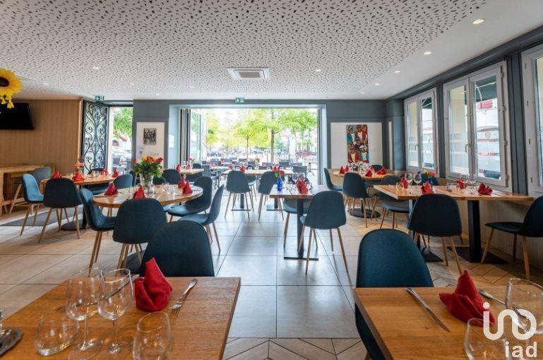 Local commercial - 690 m²