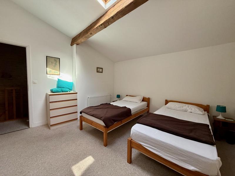 Maison - 324 m² - 14 pièces