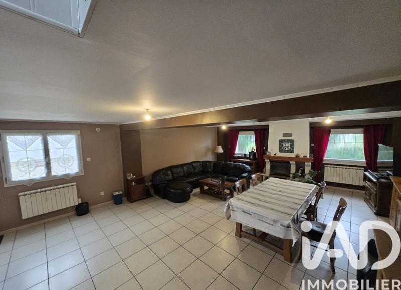 Maison - 130 m² - 8 pièces