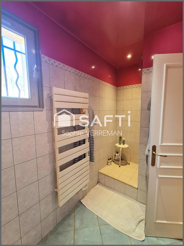 Maison - 102 m² - 6 pièces