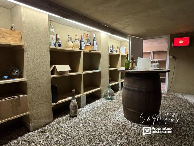 Maison - 170 m² - 6 pièces