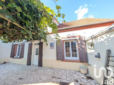 Maison - 80 m² - 4 pièces