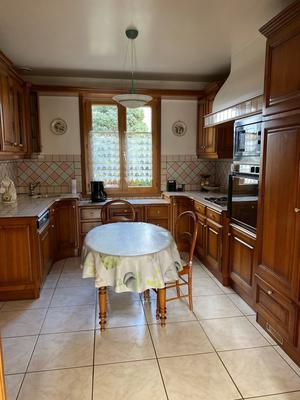 Maison - 209 m² - 6 pièces