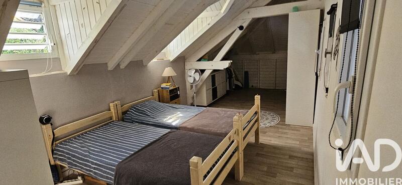 Maison - 139 m² - 8 pièces