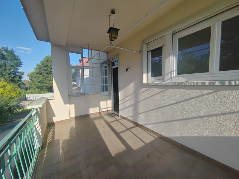 Appartement - 106 m² - 4 pièces