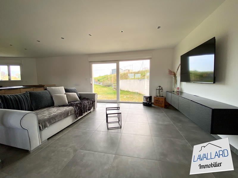 Maison contemporaine - 122 m² - 5 pièces