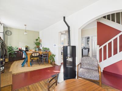 Appartement - 100 m² - 5 pièces