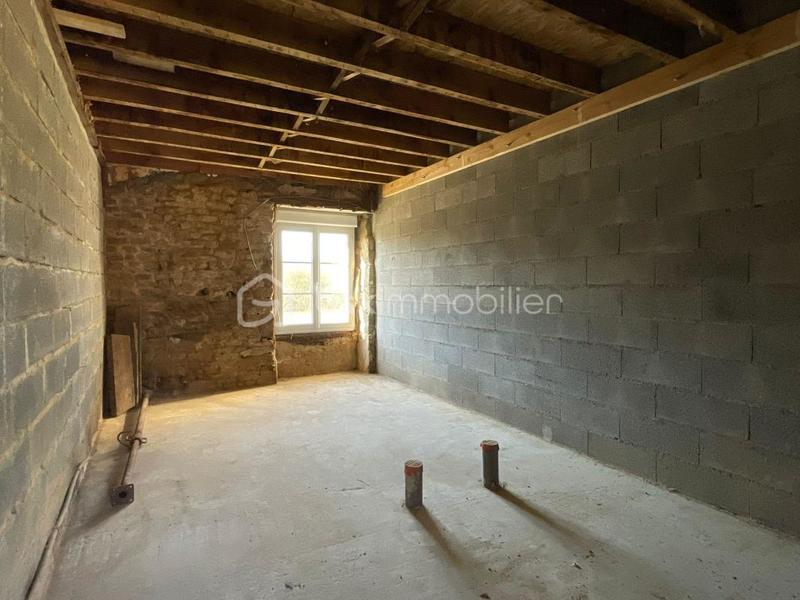 Maison en pierre - 71 m² - 4 pièces