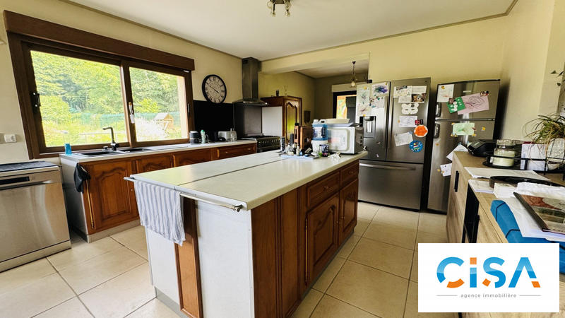 Maison - 186 m² - 7 pièces