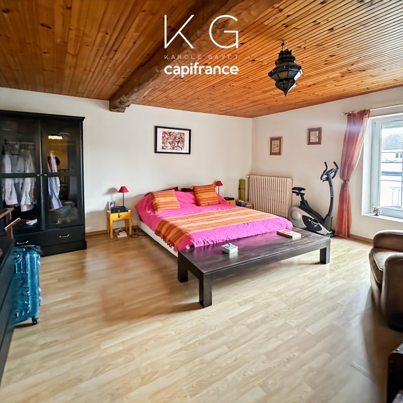 Maison - 188 m² - 6 pièces