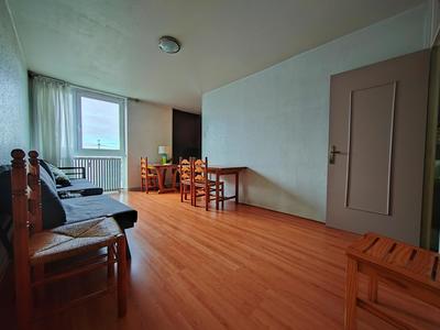 Appartement - 64 m² - 5 pièces