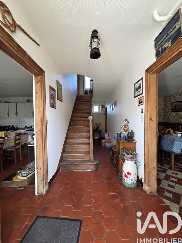 Maison - 122 m² - 6 pièces