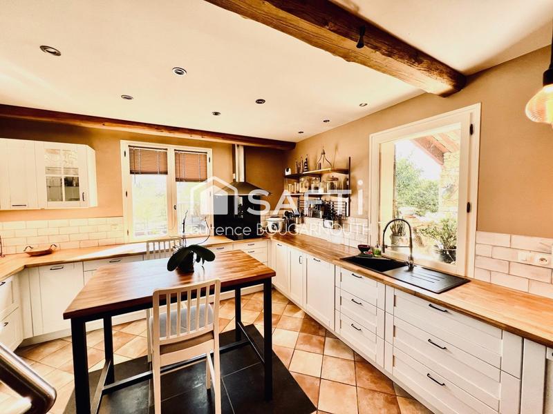 Maison - 156 m² - 5 pièces