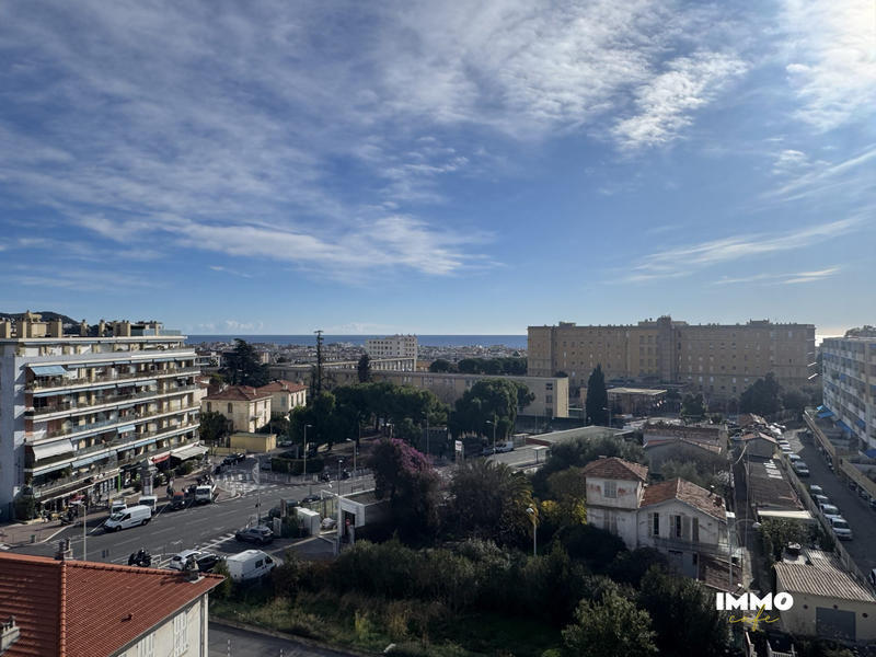 Appartement - 75 m² - 3 pièces