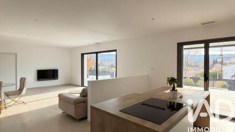 Maison - 132 m² - 4 pièces