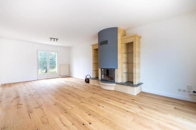 Maison - 143 m² - 6 pièces