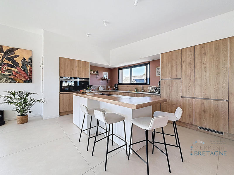 Maison - 164 m² - 7 pièces