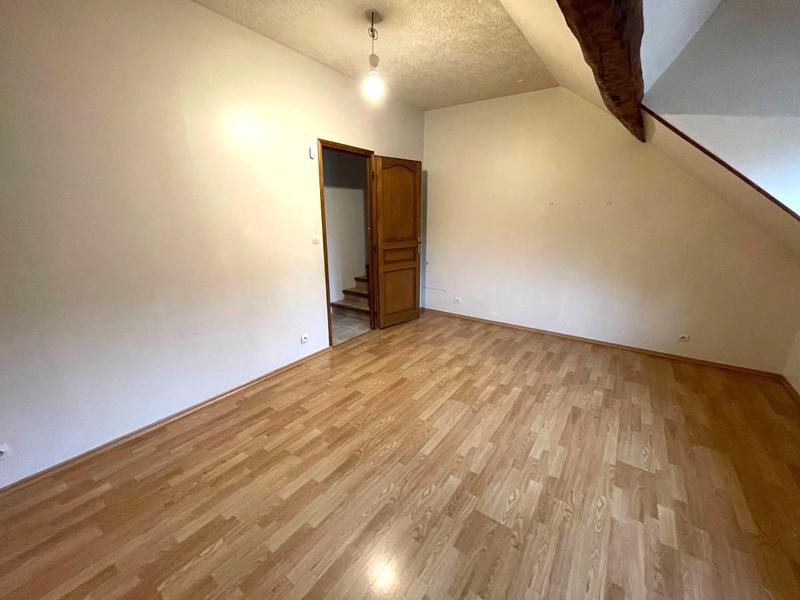 Maison - 85 m² - 5 pièces