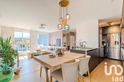 Appartement - 85 m² - 4 pièces