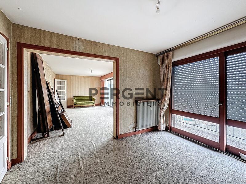 Appartement - 100 m² - 5 pièces