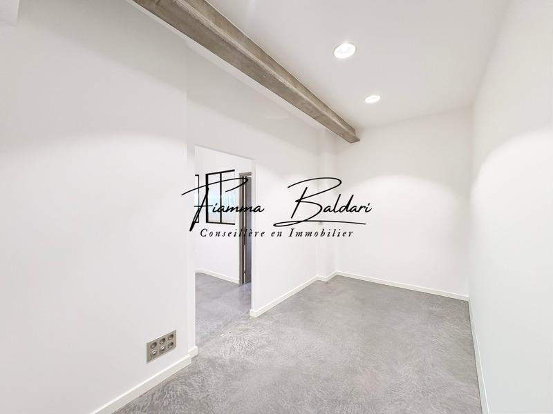 Bureau - 20 m² - 1 pièce