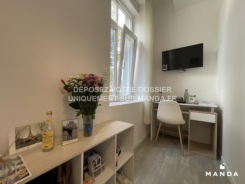 Chambre - 15 m² - 7 pièces