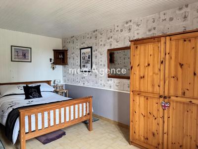 Maison en pierre - 179 m² - 6 pièces