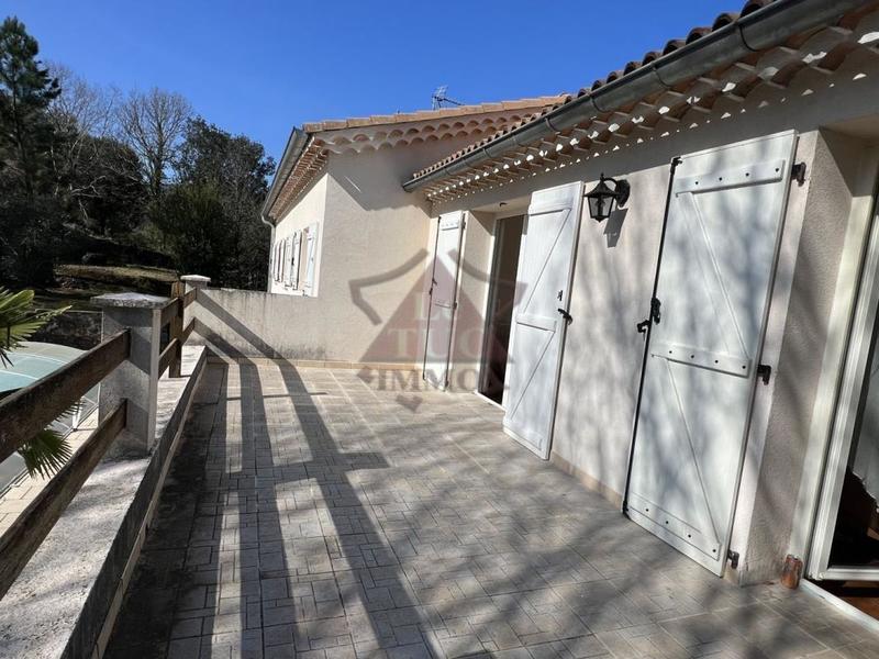 Villa - 177 m² - 7 pièces