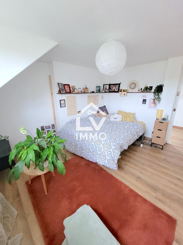 Maison - 210 m² - 4 pièces