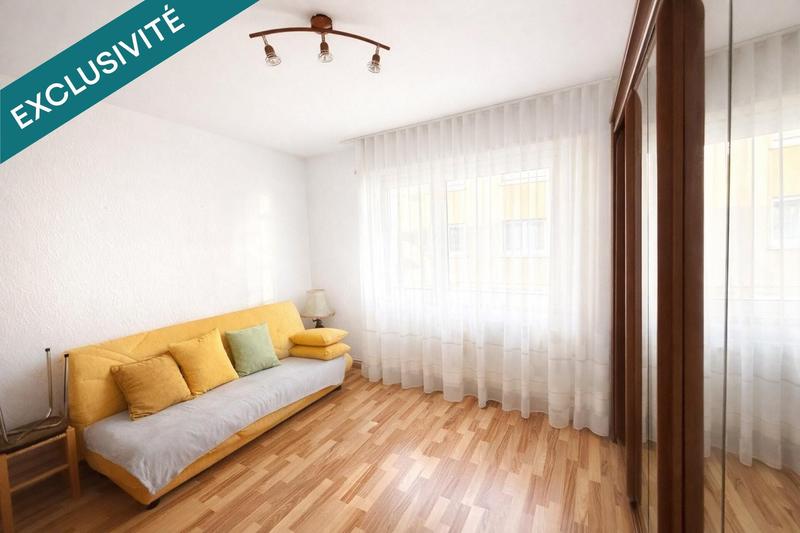 Appartement - 80 m² - 3 pièces