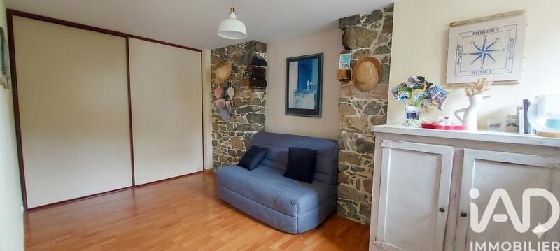 Maison - 137 m² - 7 pièces