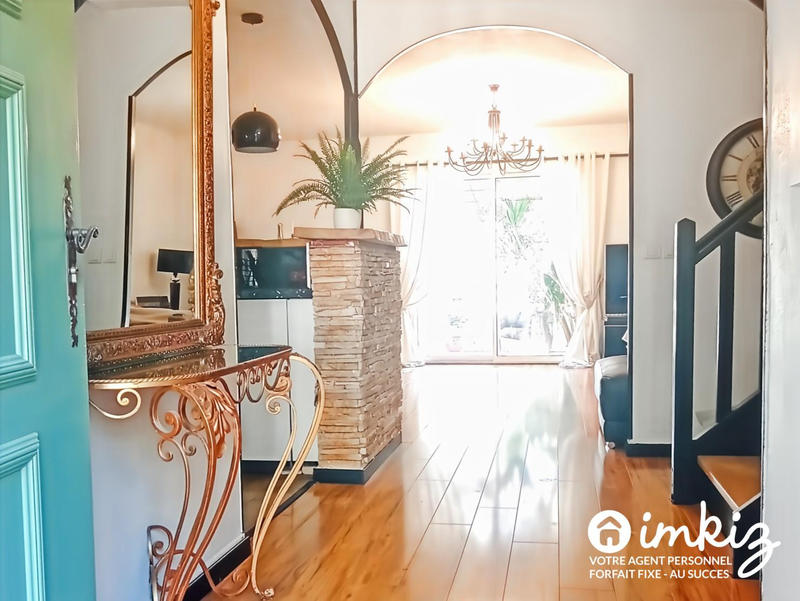 Maison - 90 m² - 4 pièces