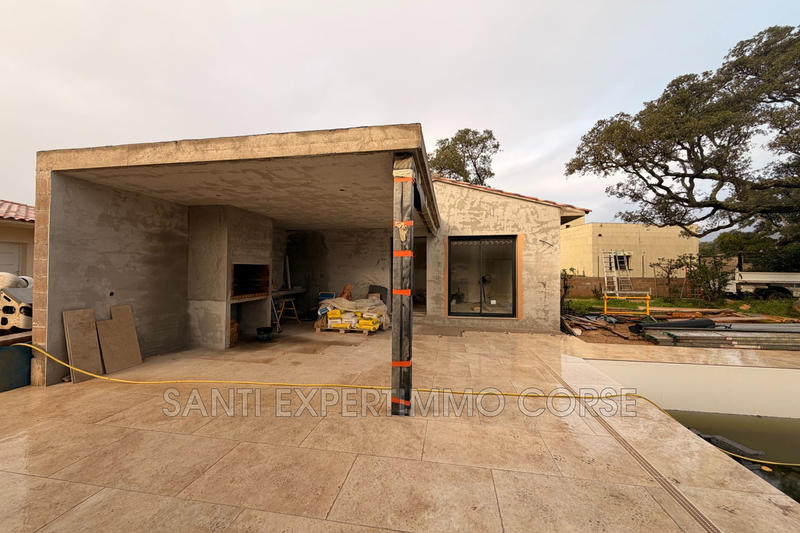 Villa - 160 m² - 4 pièces