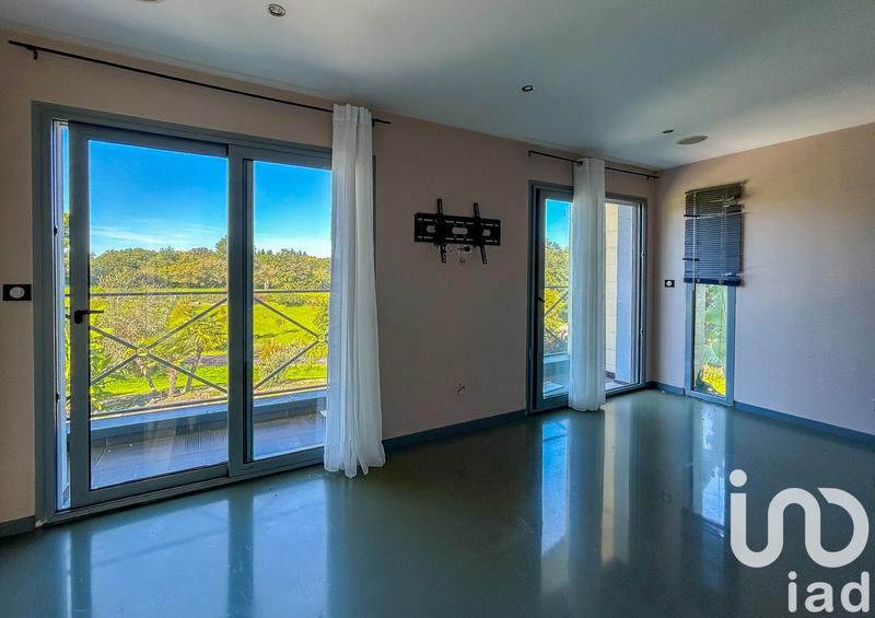 Maison - 194 m² - 7 pièces