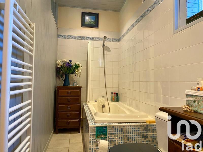 Maison - 250 m² - 9 pièces