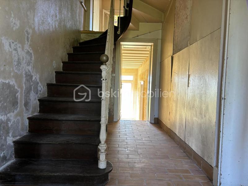 Maison ancienne - 194 m² - 7 pièces