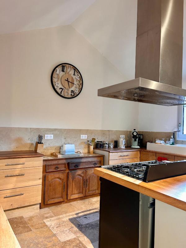 Demeure - 230 m² - 6 pièces