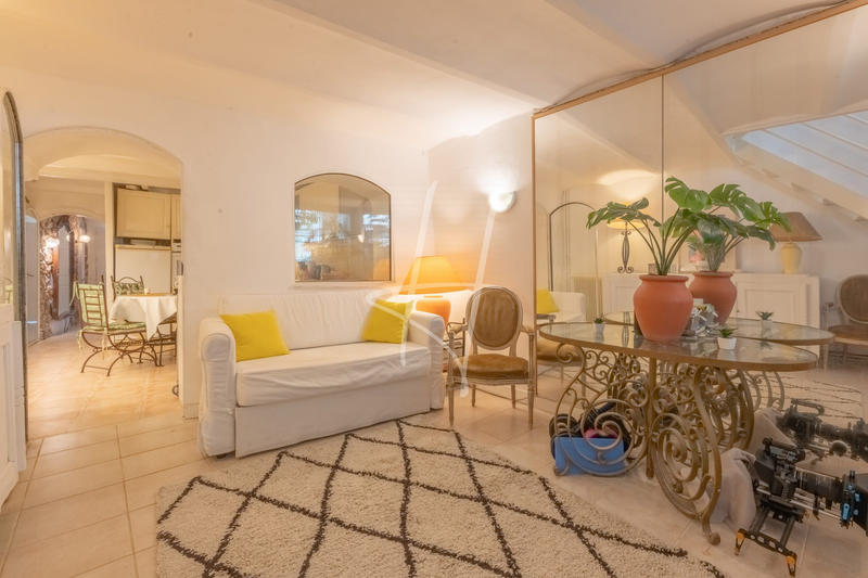 Maison traditionnelle - 137 m² - 6 pièces